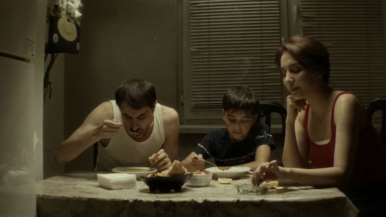 Mavi Tünd Qırmızı