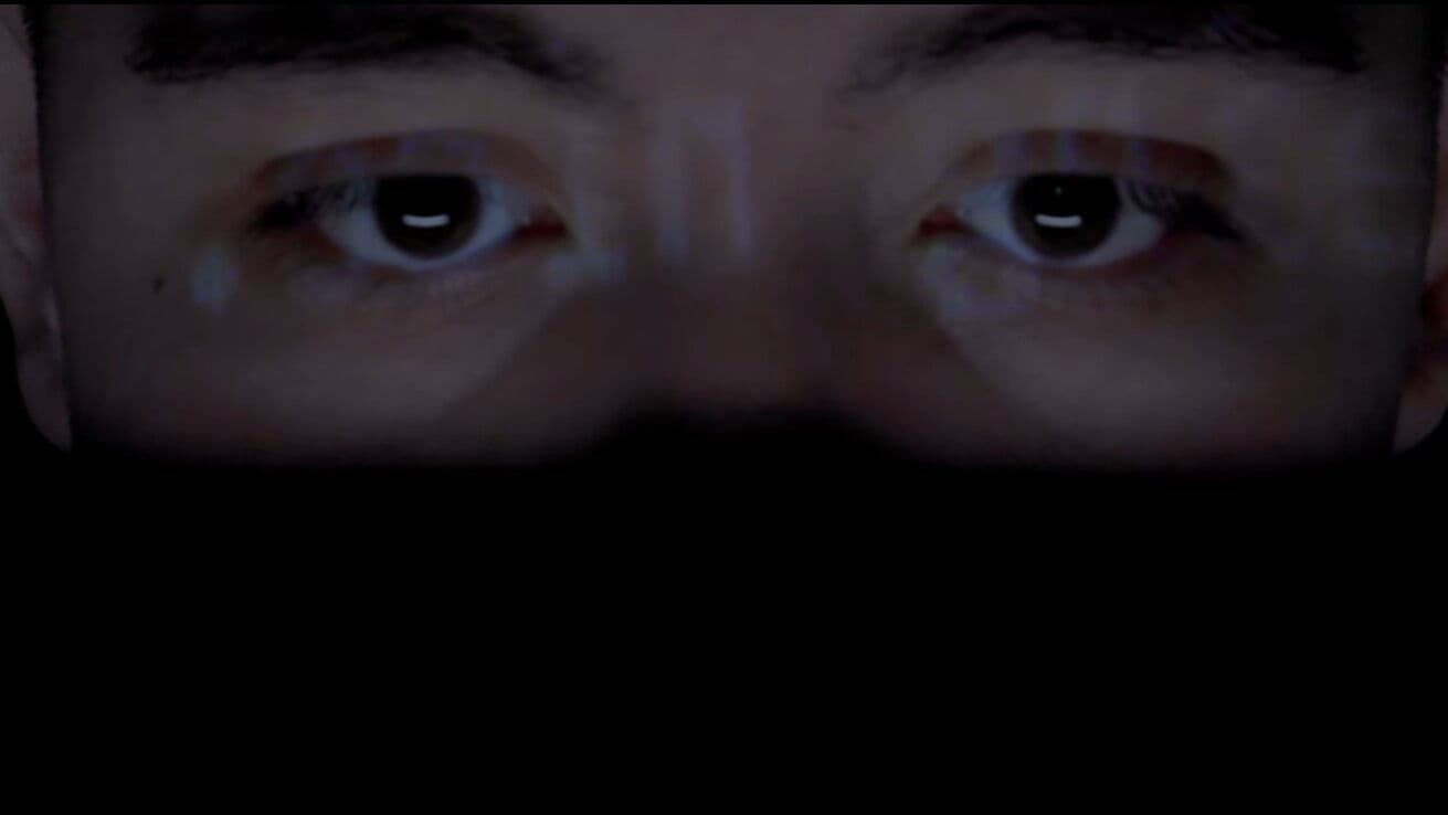 INTERNET SURVIVOR GIRL