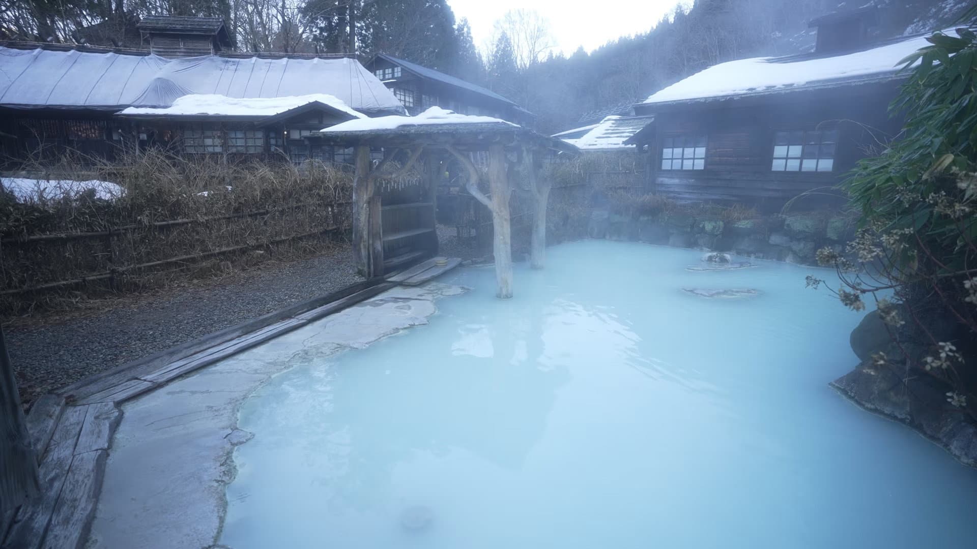 ゆったり温泉ひとり旅