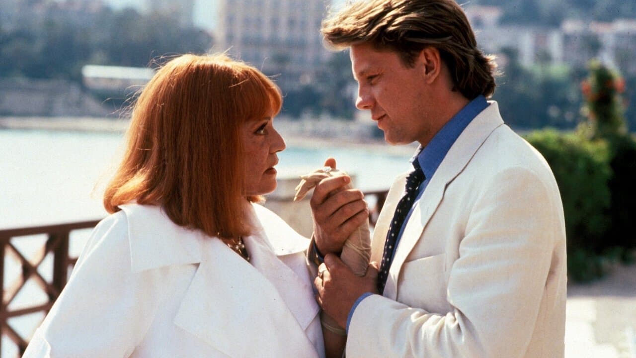 Doamna care pășea în mare