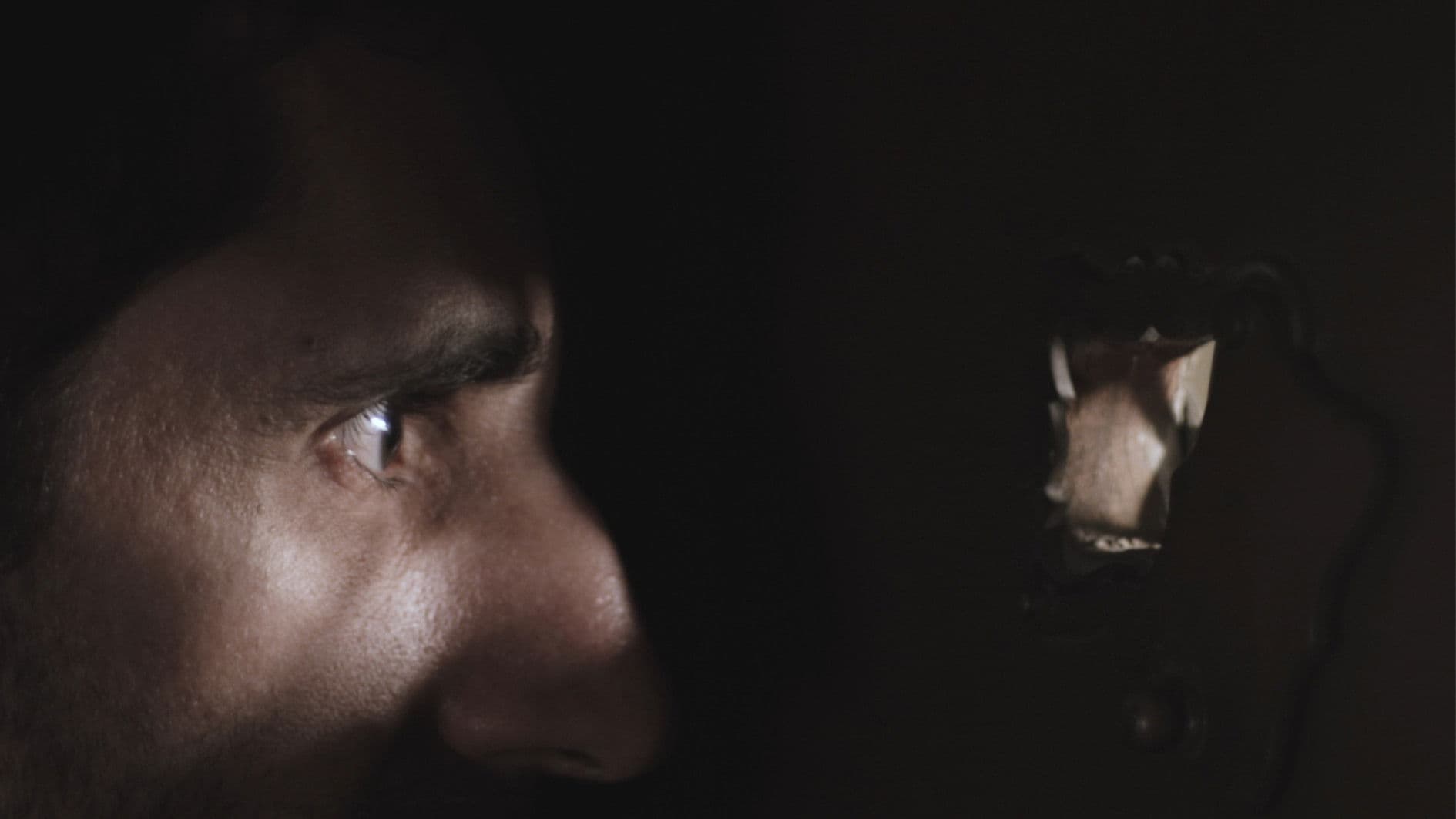 Tiempo distante en una tarde desarticulada