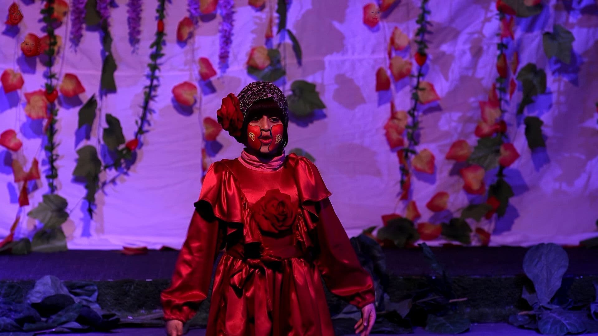 الزهرة الحمراء