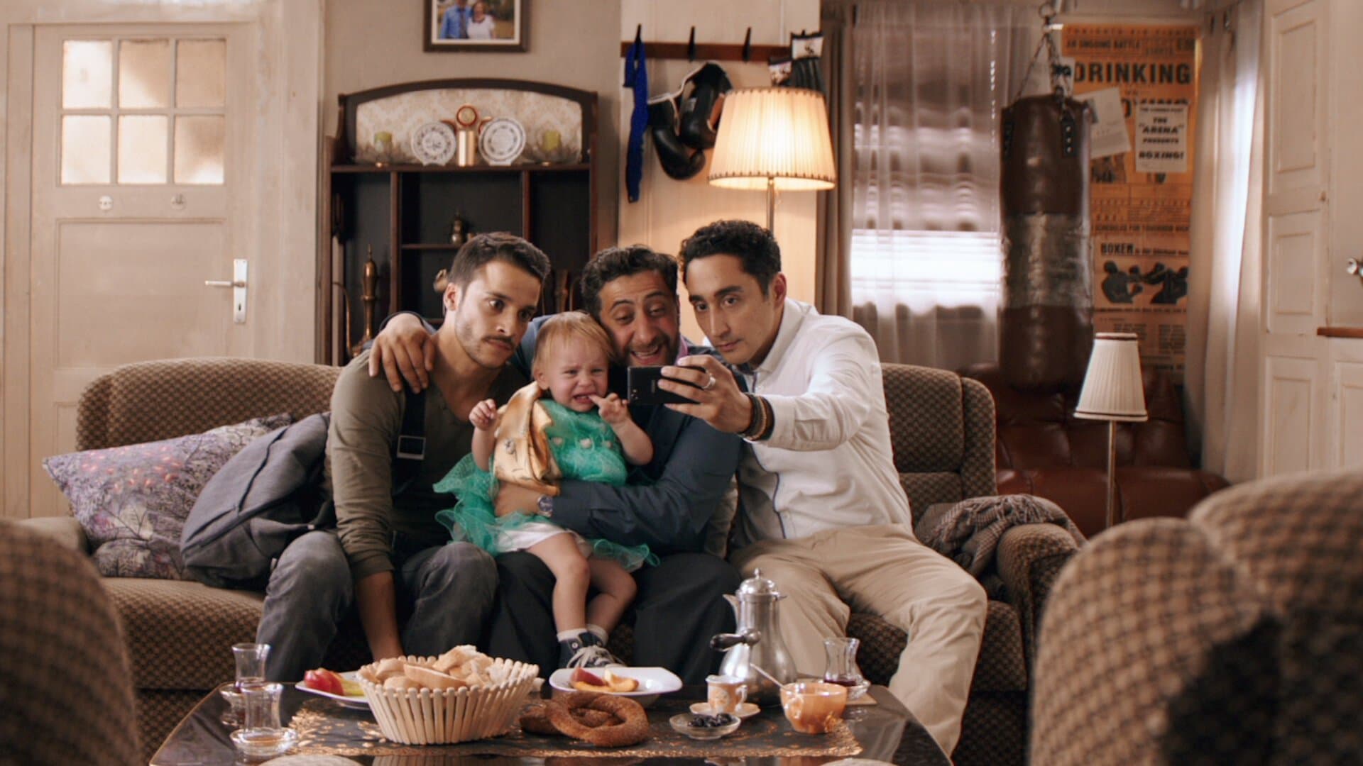 3 turci și un bebeluș