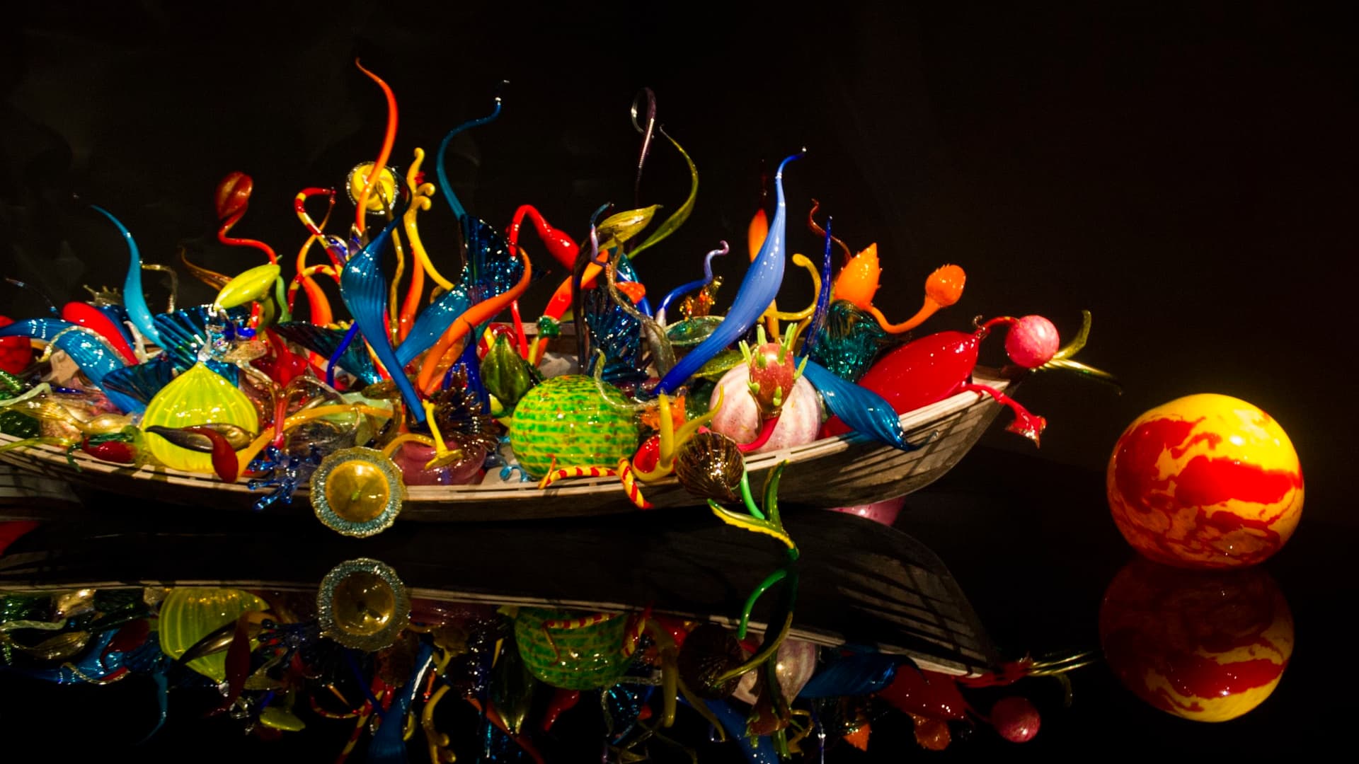 Chihuly Short Cuts III