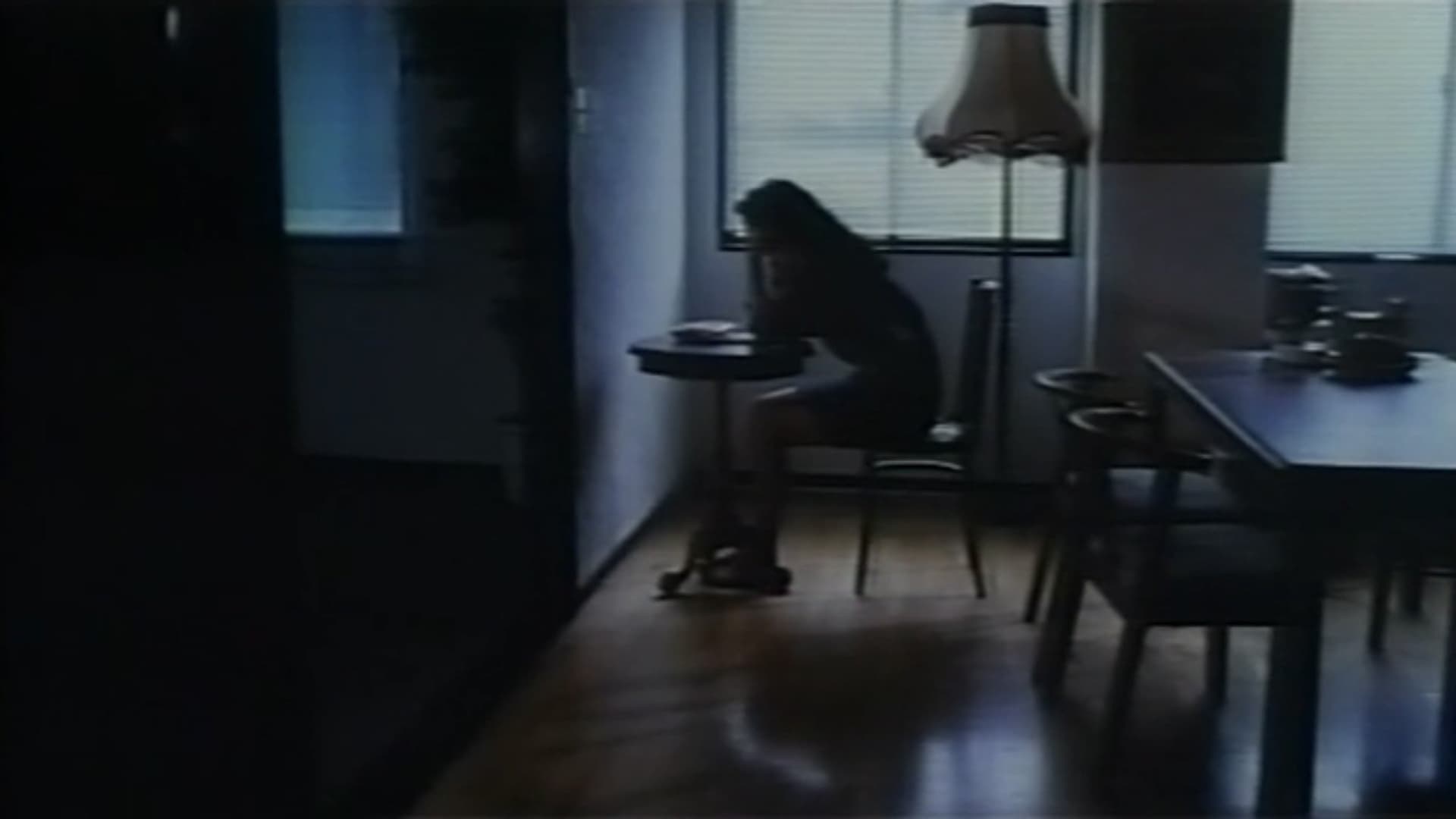 地下鉄連続レイプ 制服狩り