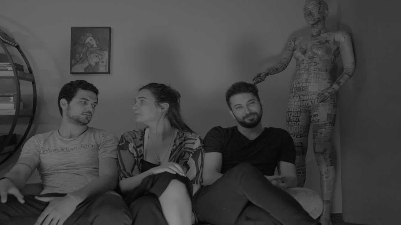 Bir Keresinde Tüm Seans Boyunca Sustum