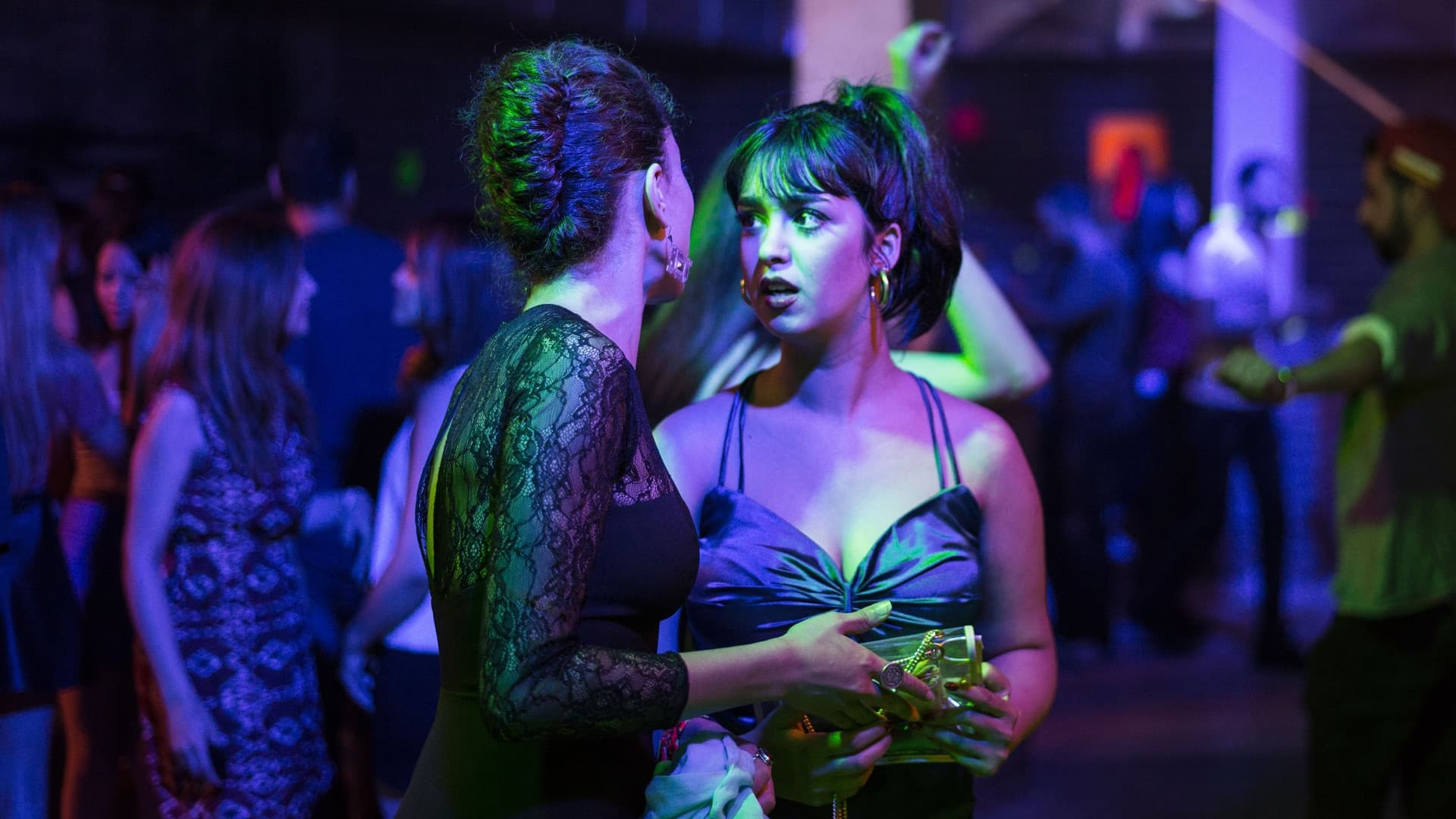 Frumoasa și câinii