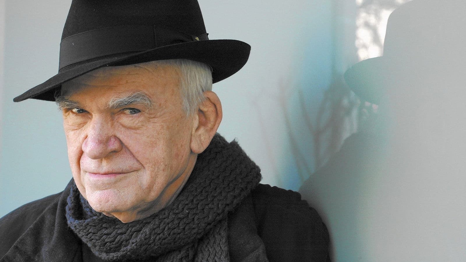 Milan Kundera : odyssée des illusions trahies