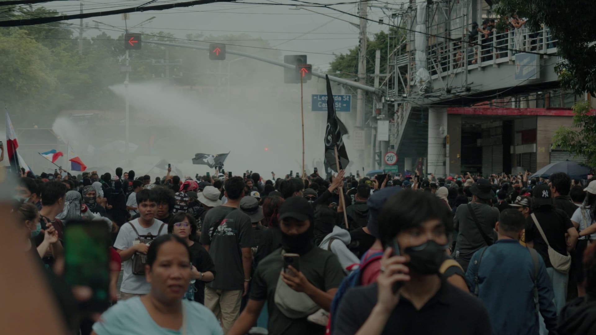 Alingawngaw: Mga Boses na Hindi Mawawala