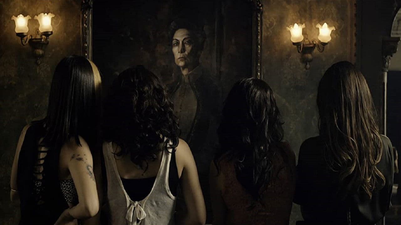 Más negro que la noche