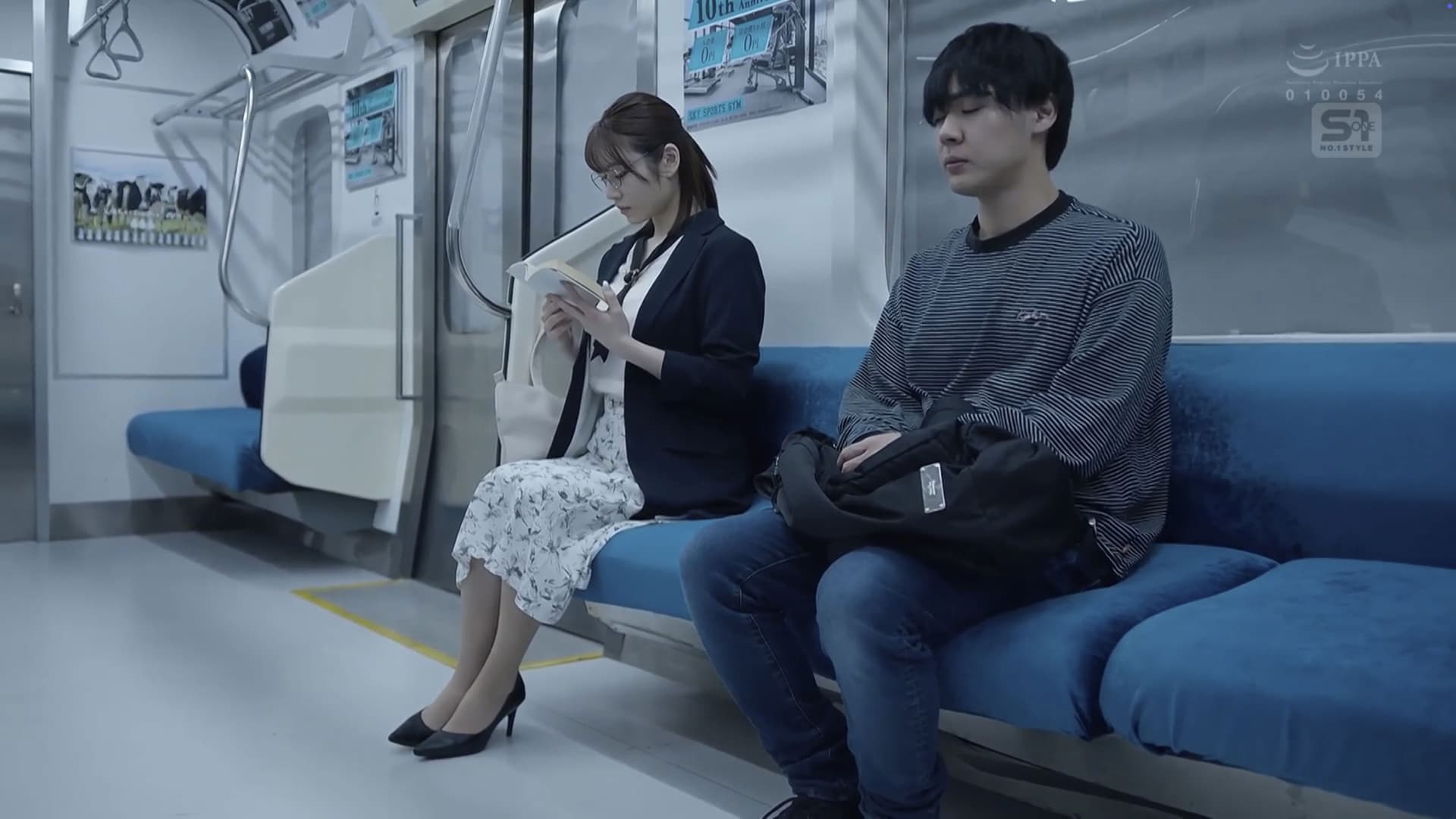 普段は物静かな文系の美女におち●ぽ調教されちゃう