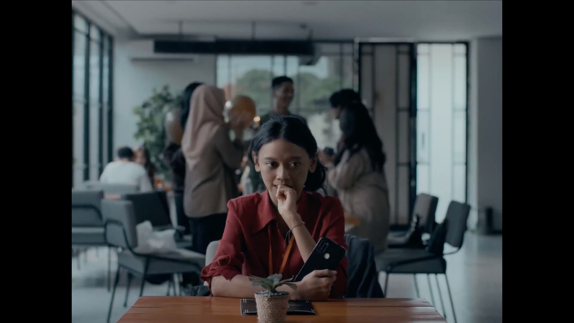 Sunyi, Sepi, Sendiri