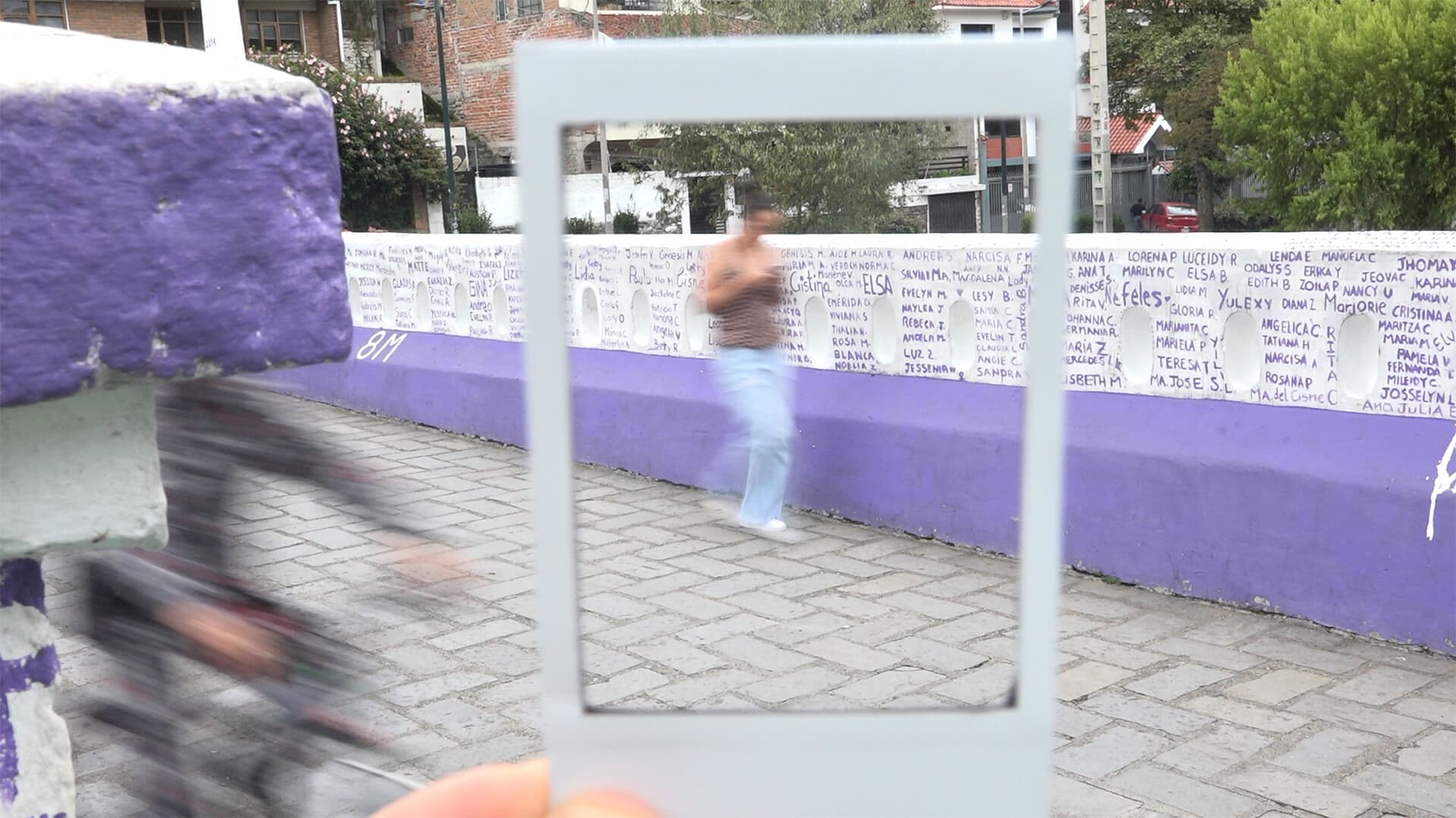 De donde el nombre se vuelve recuerdo