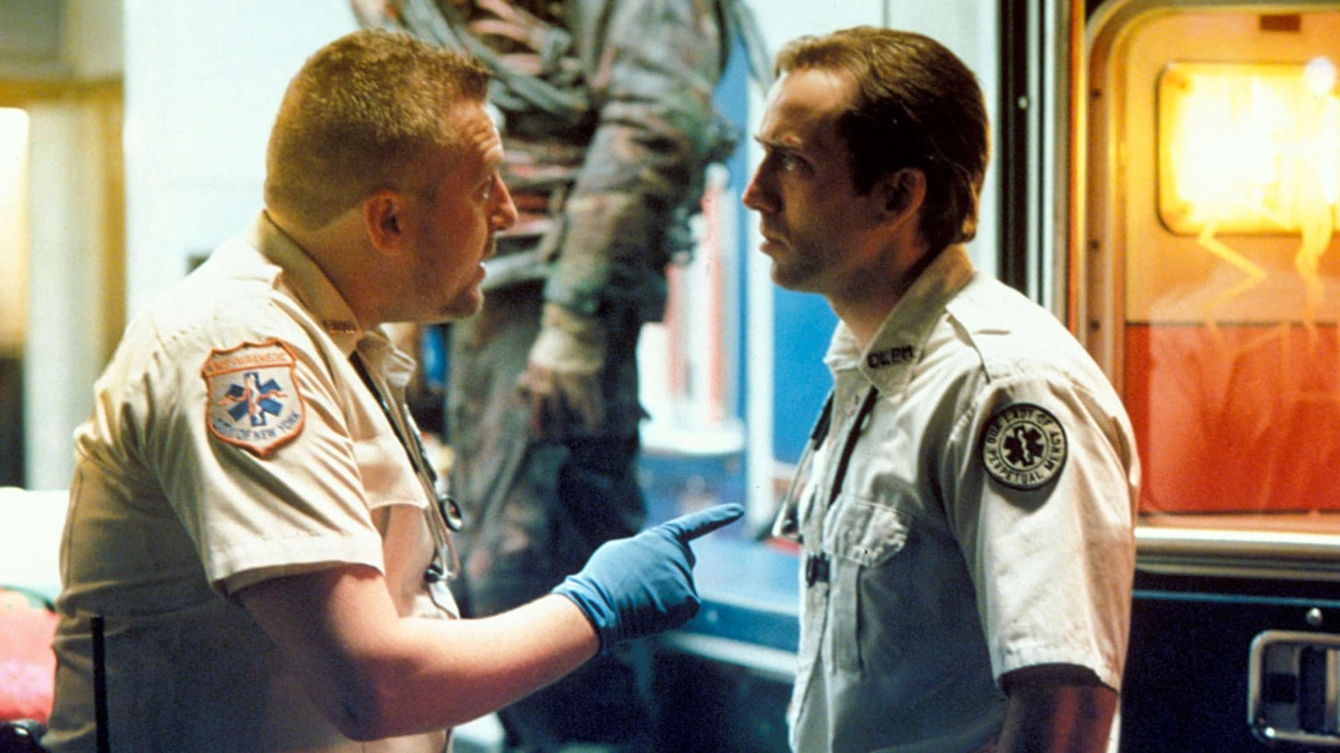 Între viață și moarte