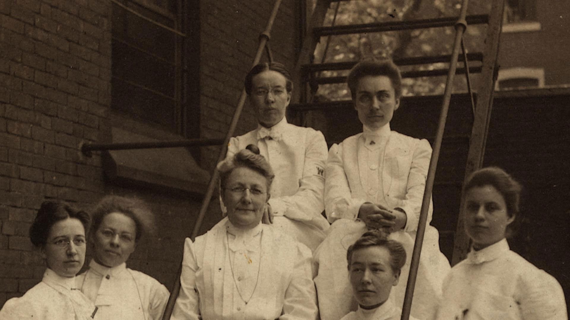 Daring Women Doctors: Physicians in the 19th Century