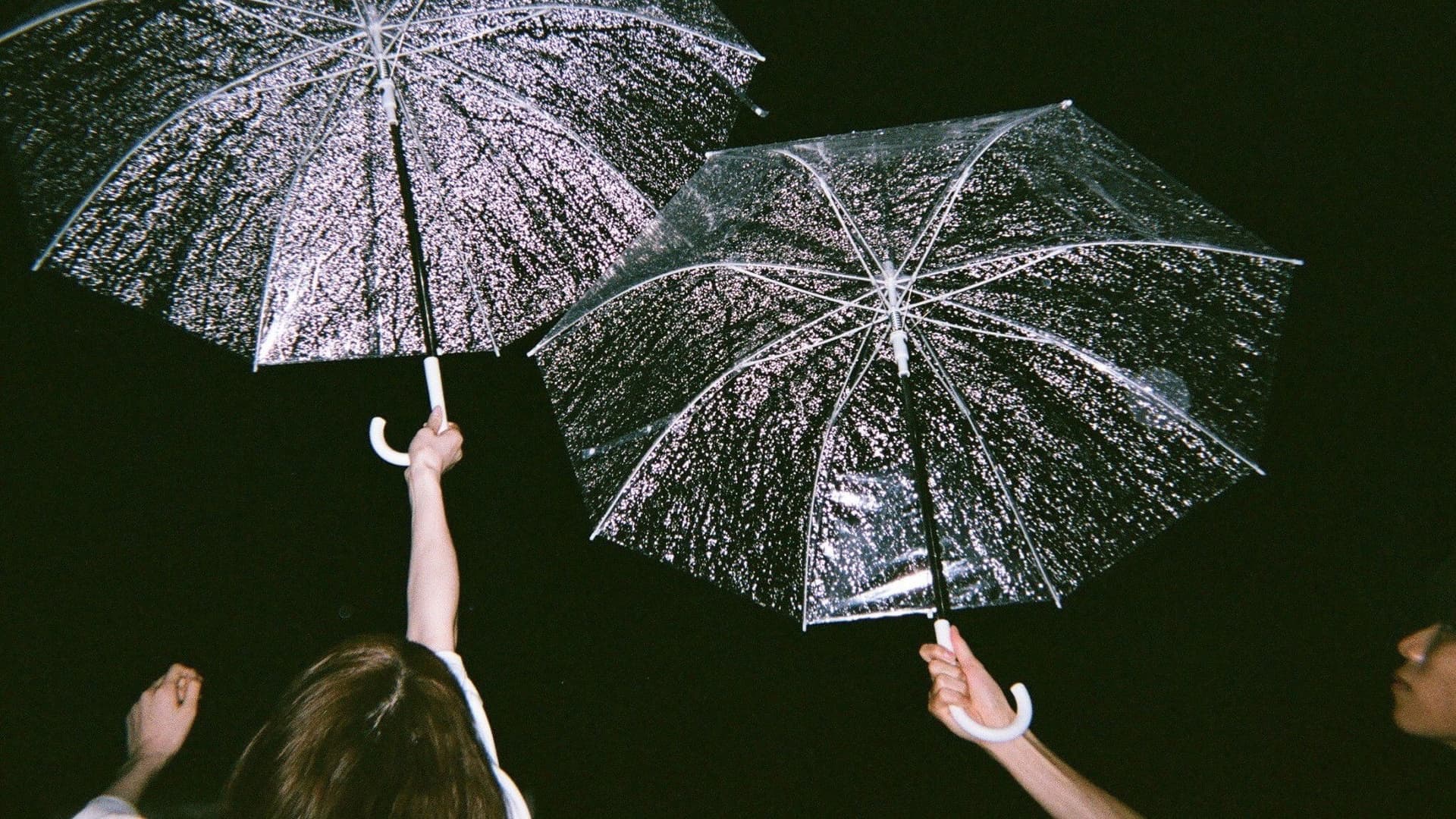 私もただの女の子なんだ