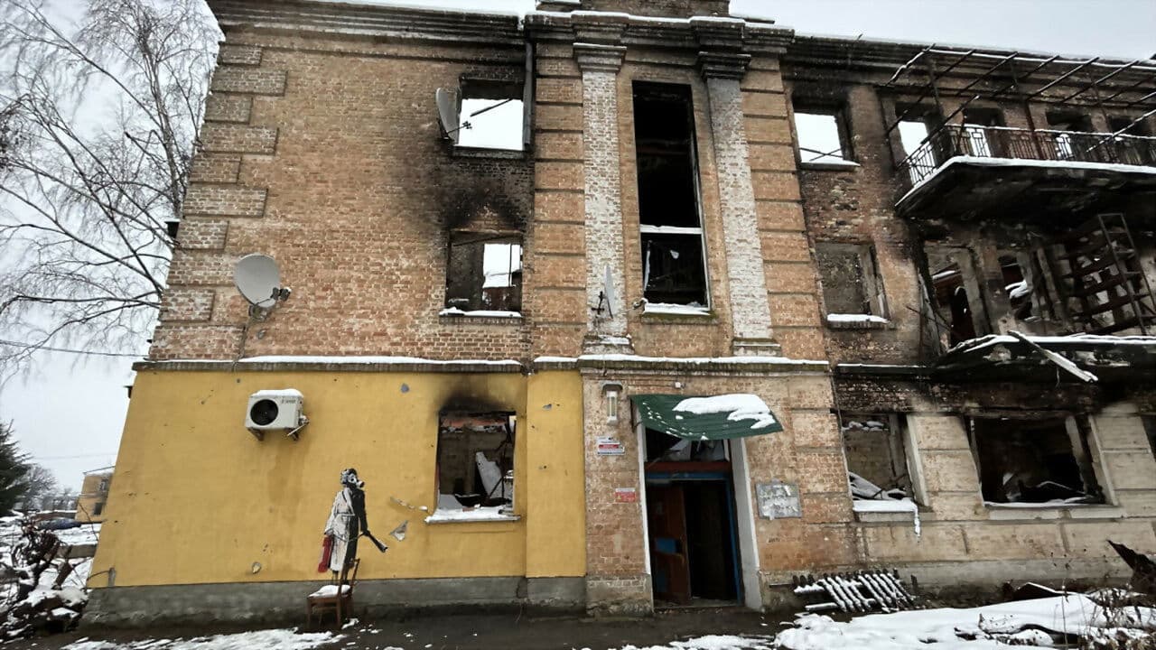 Zona de război: Bear Grylls îl întâlnește pe președintele Zelenski