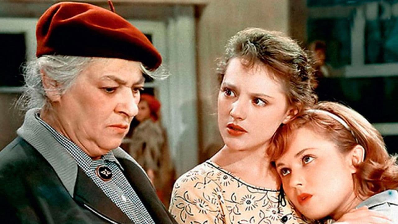 Осторожно, бабушка!