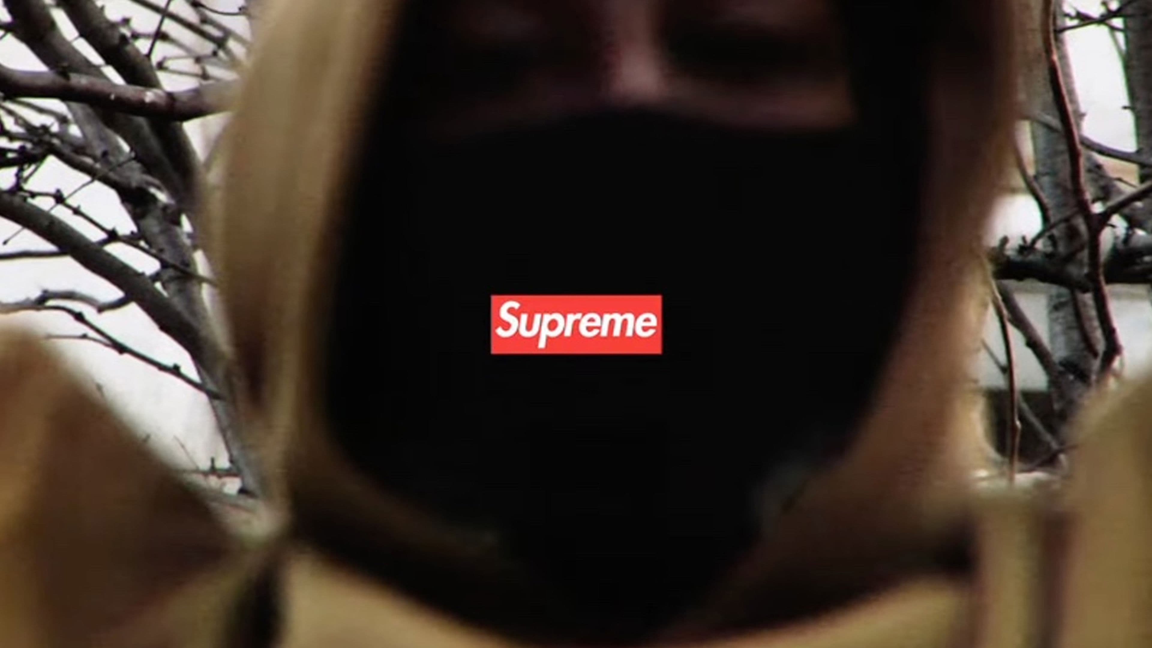 Supreme - "HEADBANGER"
