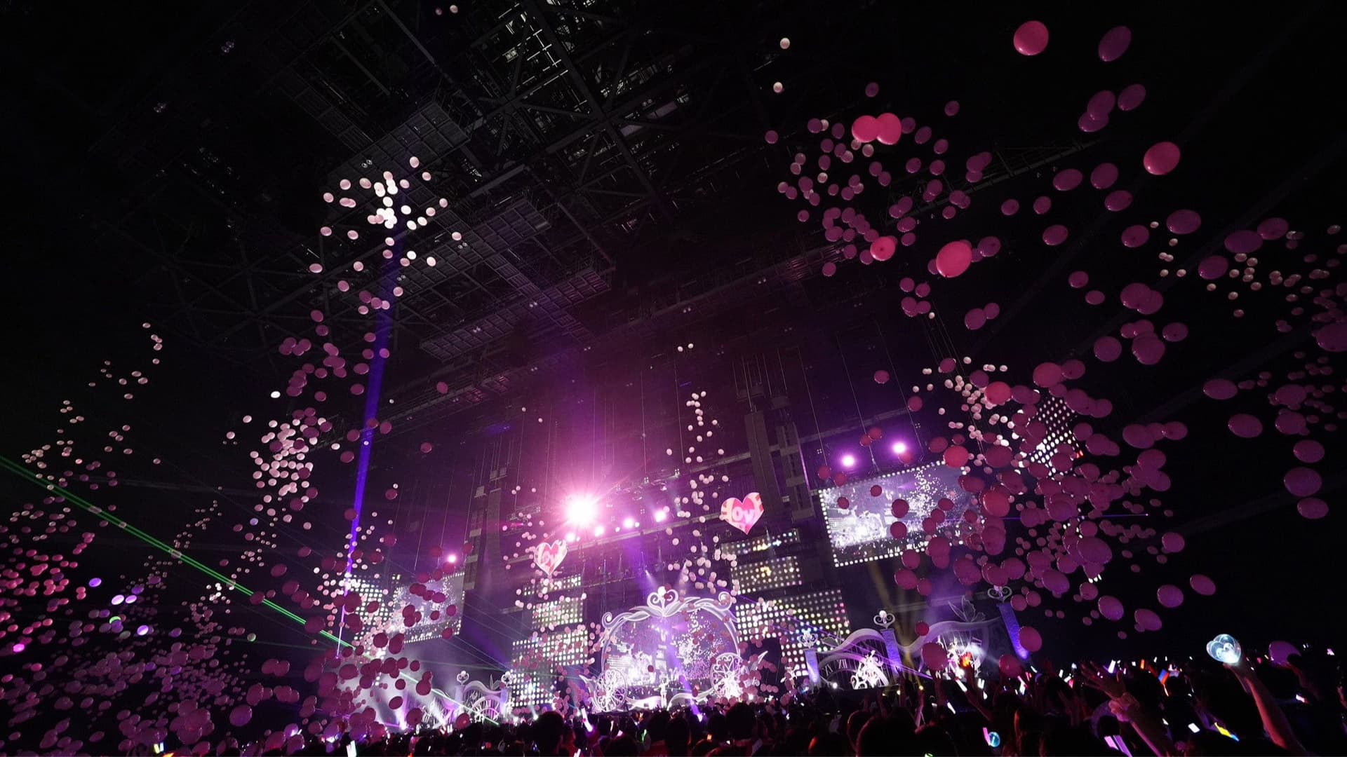 =LOVE 7th ANNIVERSARY PREMIUM CONCERT