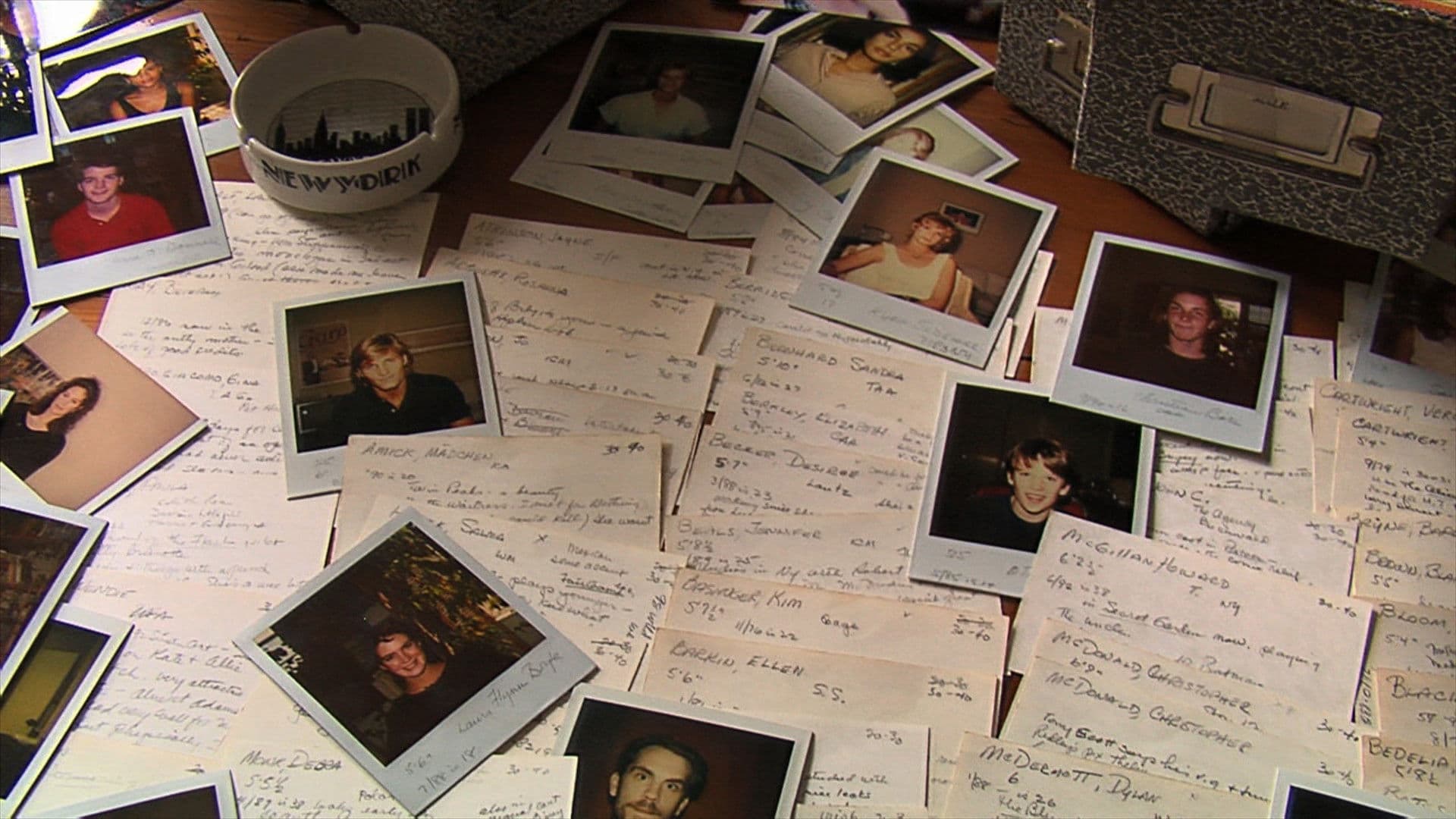 Distribuirea rolurilor de