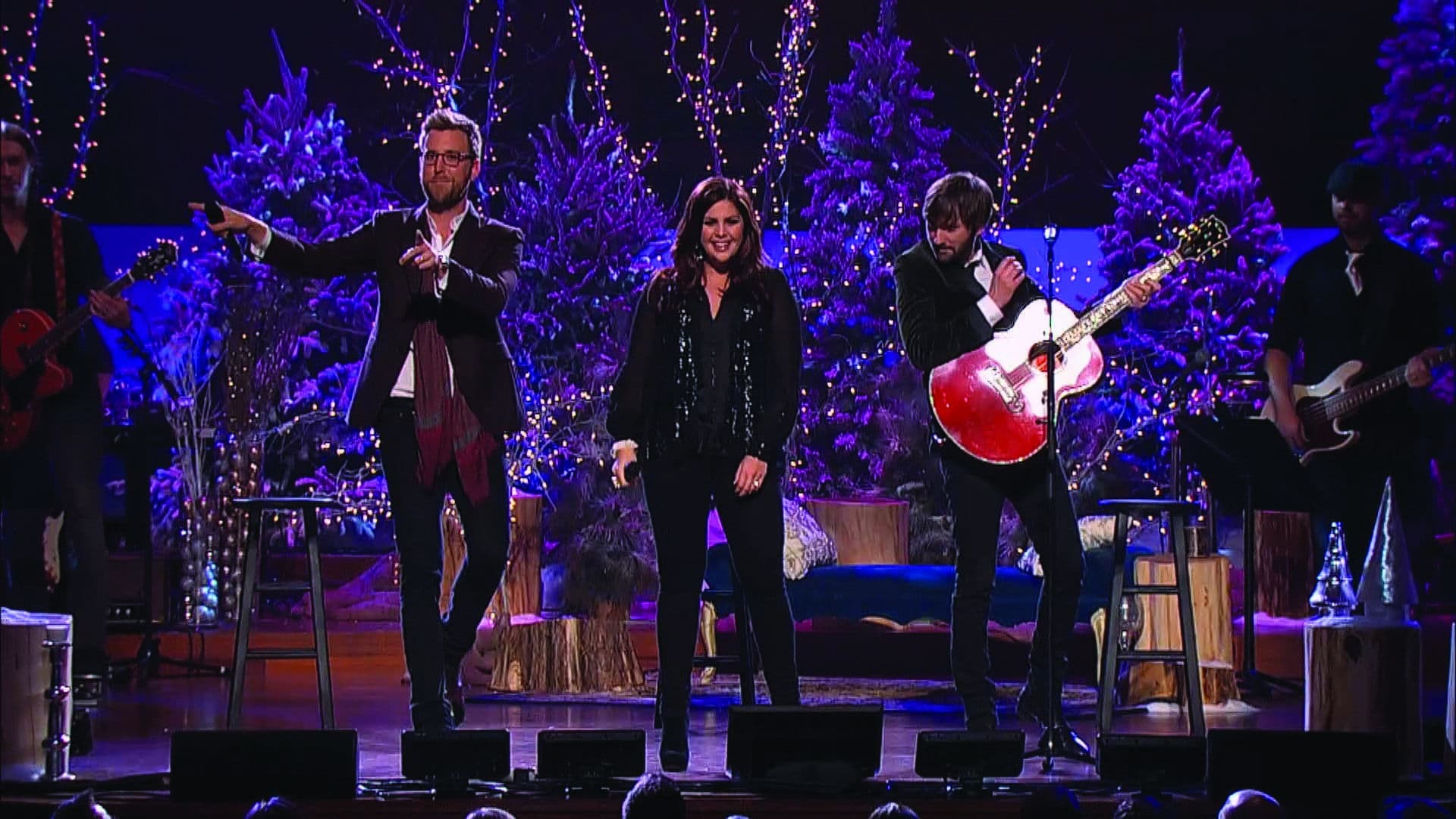 Lady Antebellum Live - On This Winter's Night