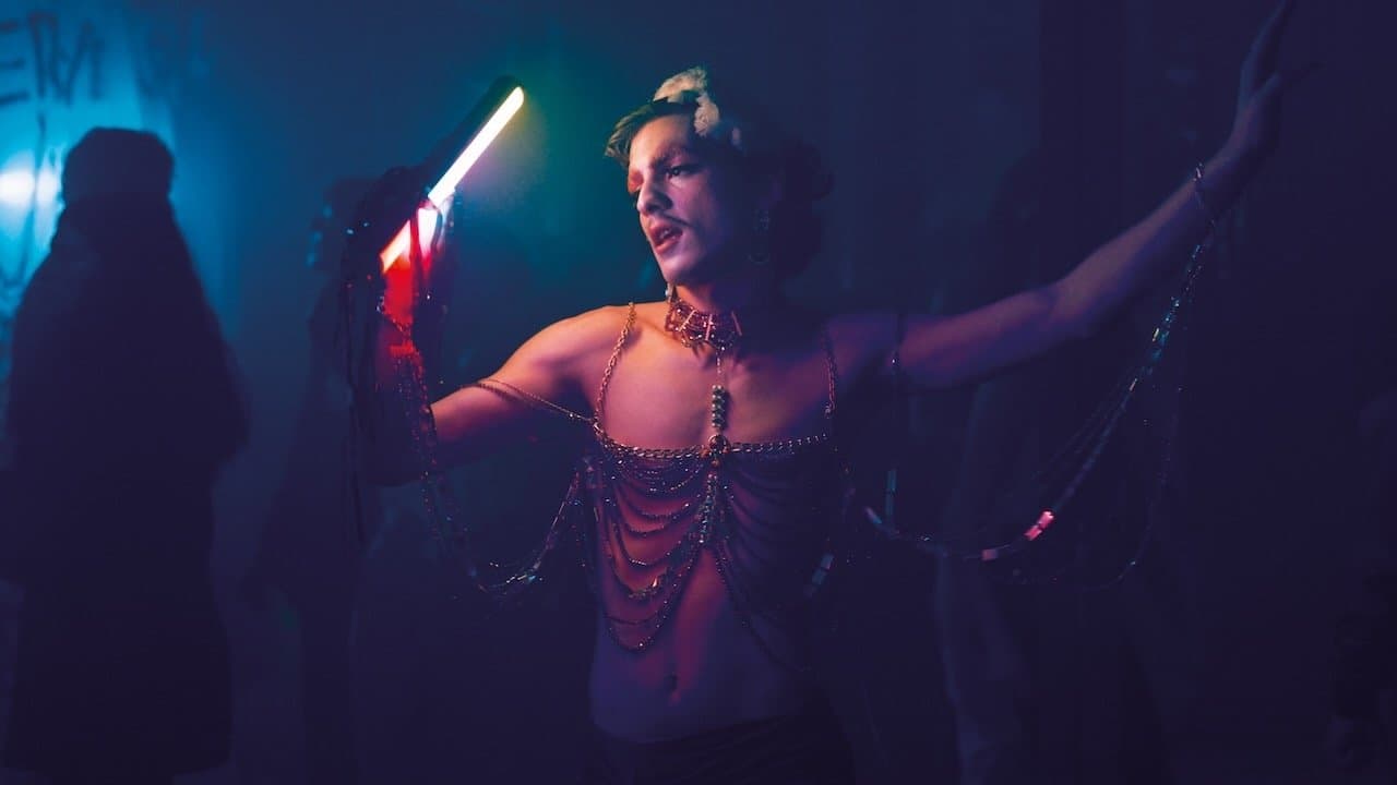 Merhaba Anne, Benim, Lou Lou