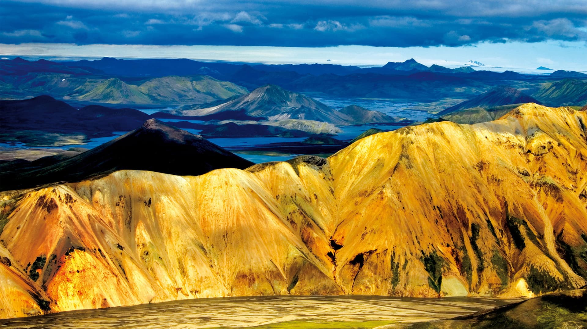 ISLAND 63° 66° N - Atemberaubend faszinierend