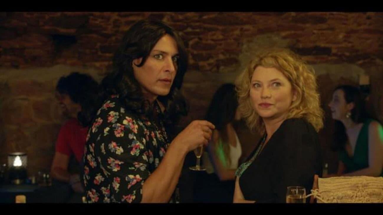 Candice Renoir - Chacun dirige l'eau vers son moulin