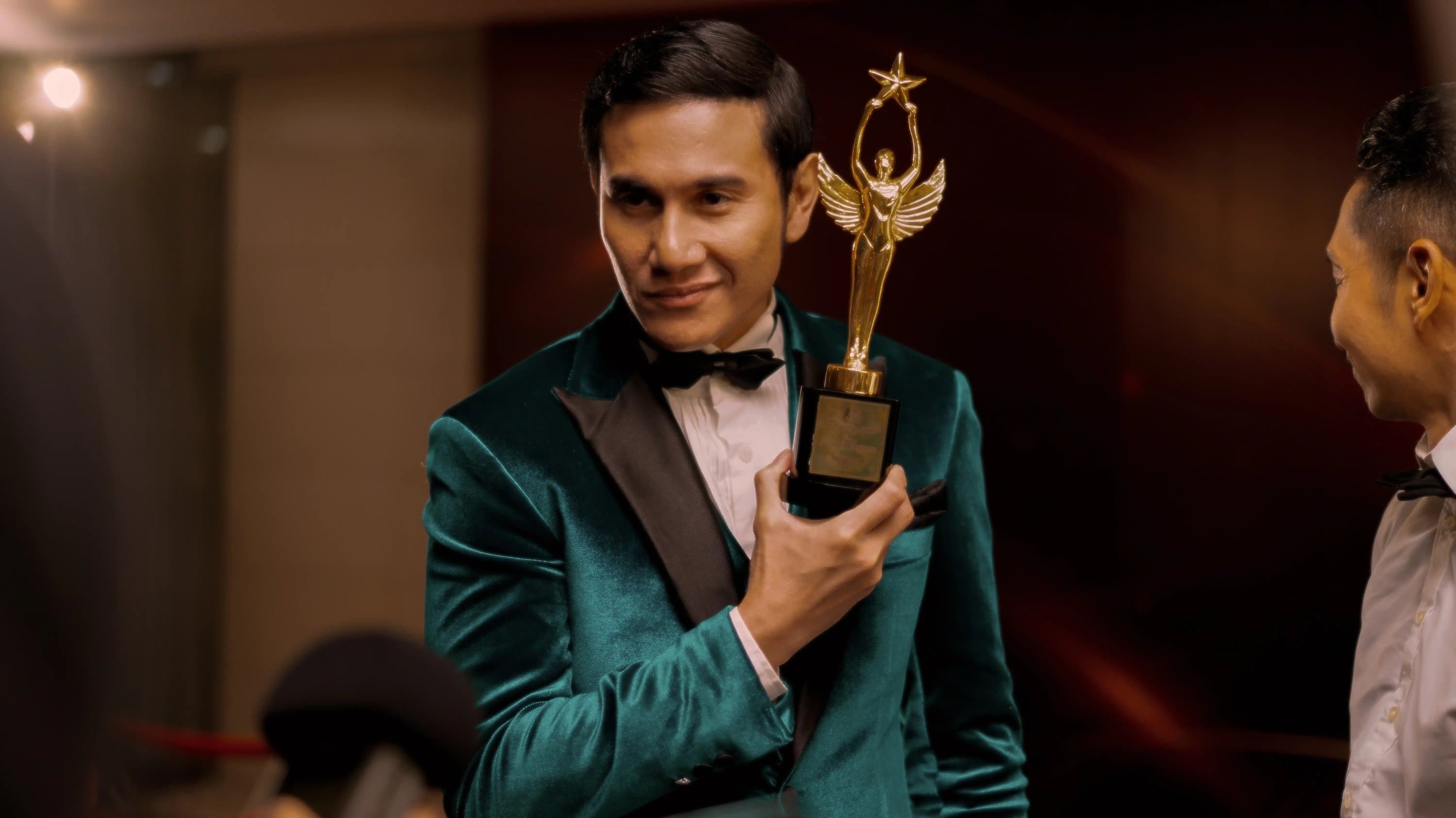 Pierdut în lumina reflectoarelor