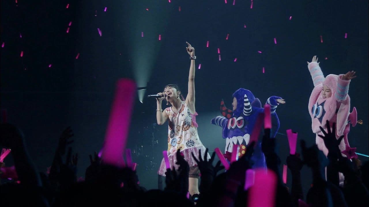 LiVE is Smile Always ～PiNK&BLACK～ in 日本武道館「いちごドーナツ」