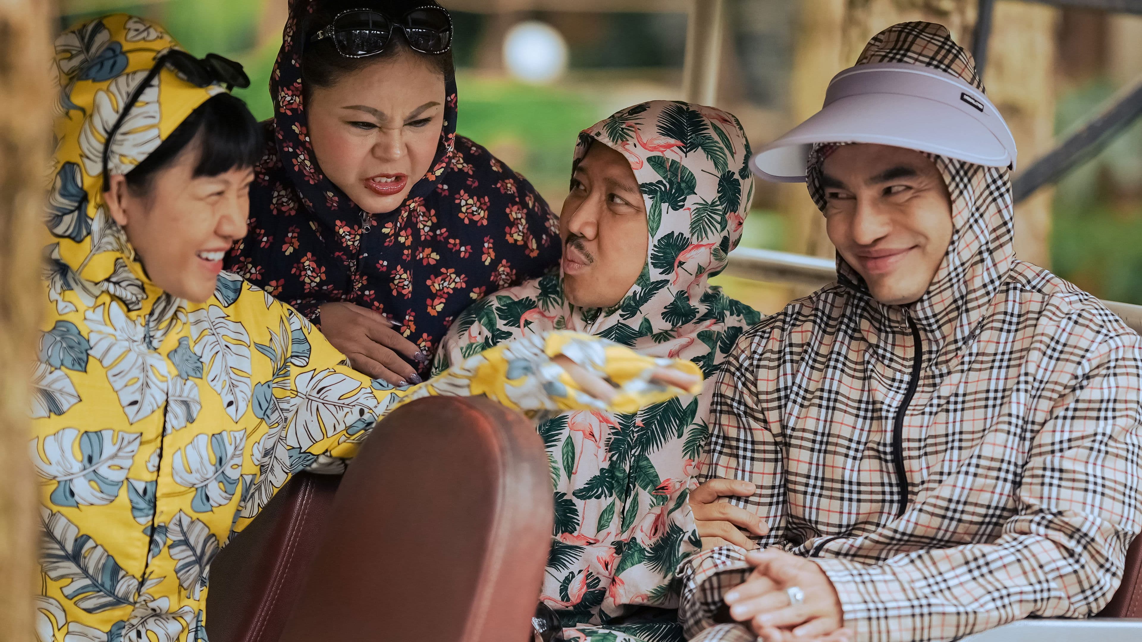 Bộ Tứ Báo Thủ