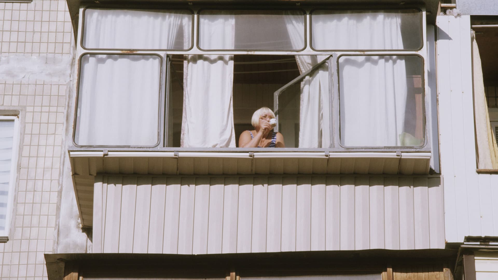 Вхід через балкон