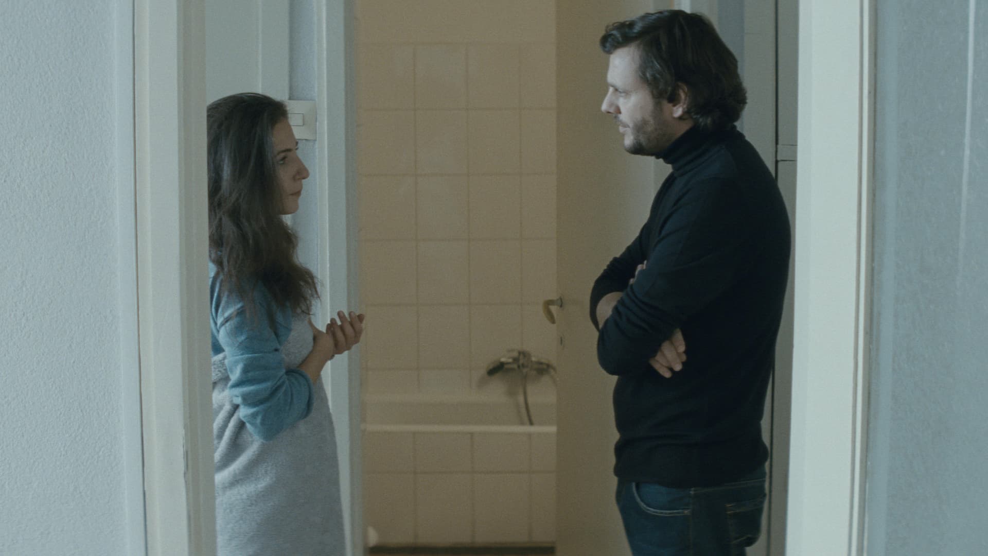 Când se lasă seara peste București sau metabolism