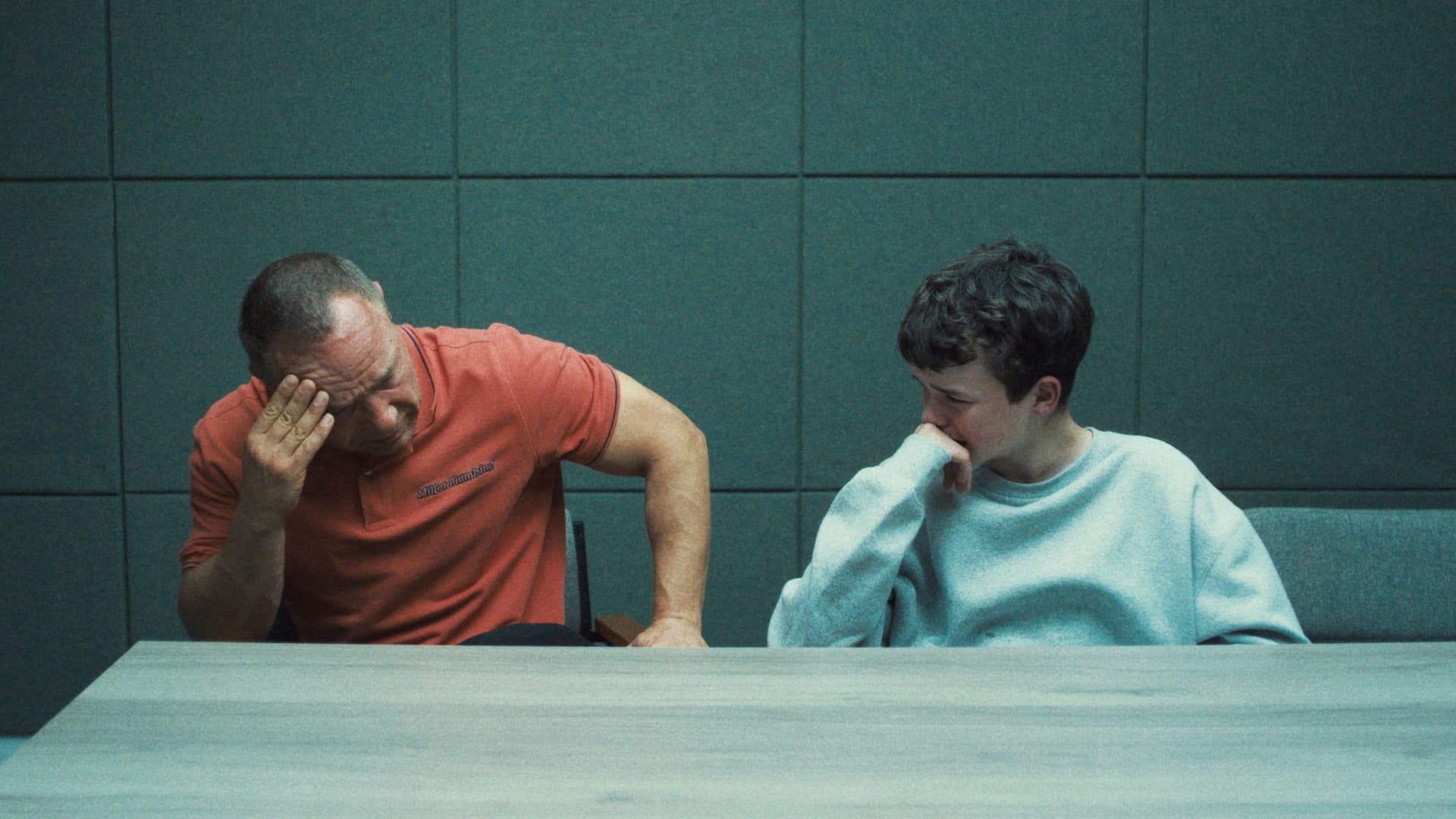 Adolescență coruptă