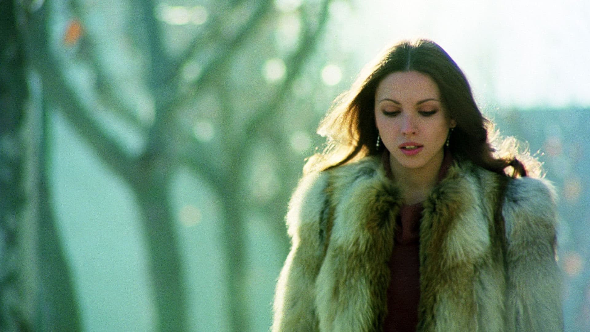 Emilia... parada y fonda