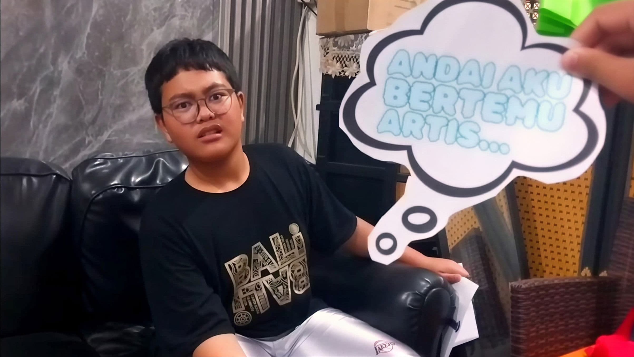 Andai Aku Bertemu Artis...