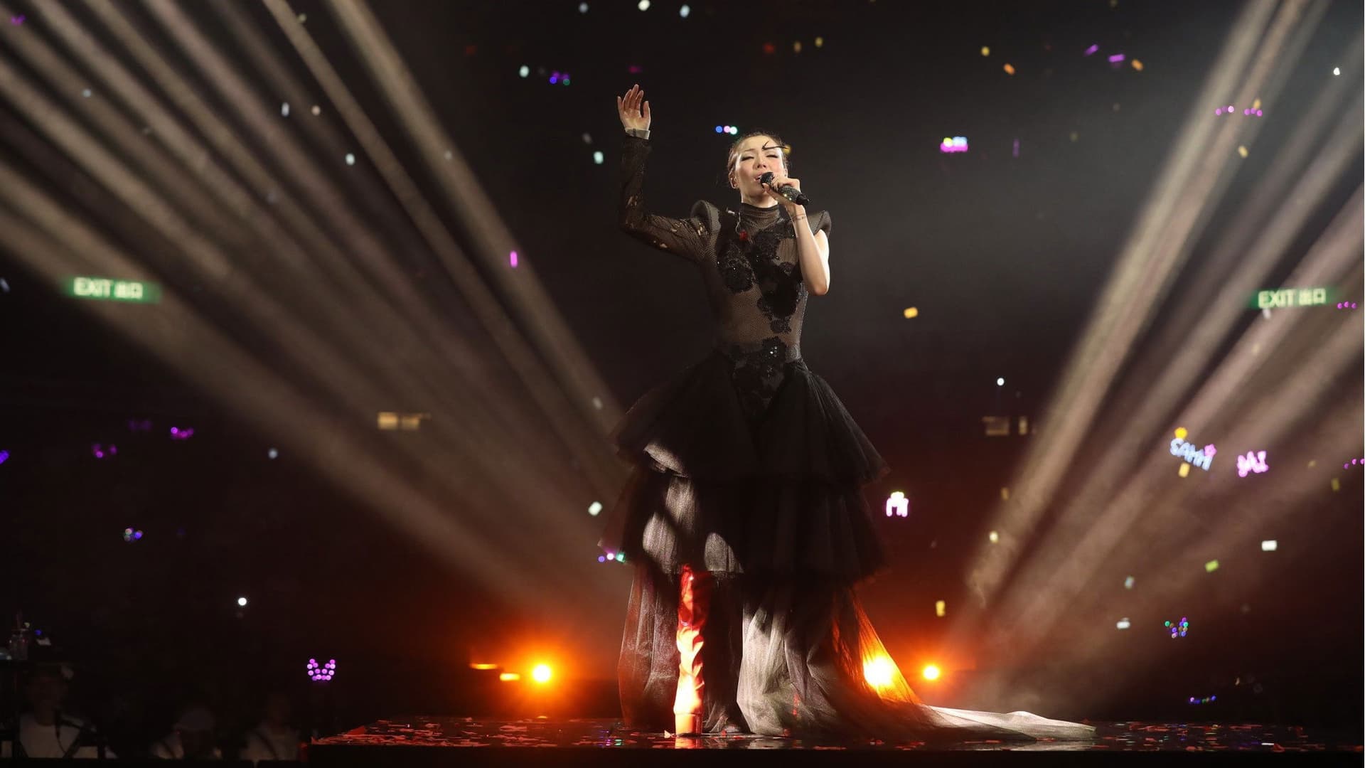 鄭秀文 #FOLLOWMi 世界巡迴演唱會 2019 香港站