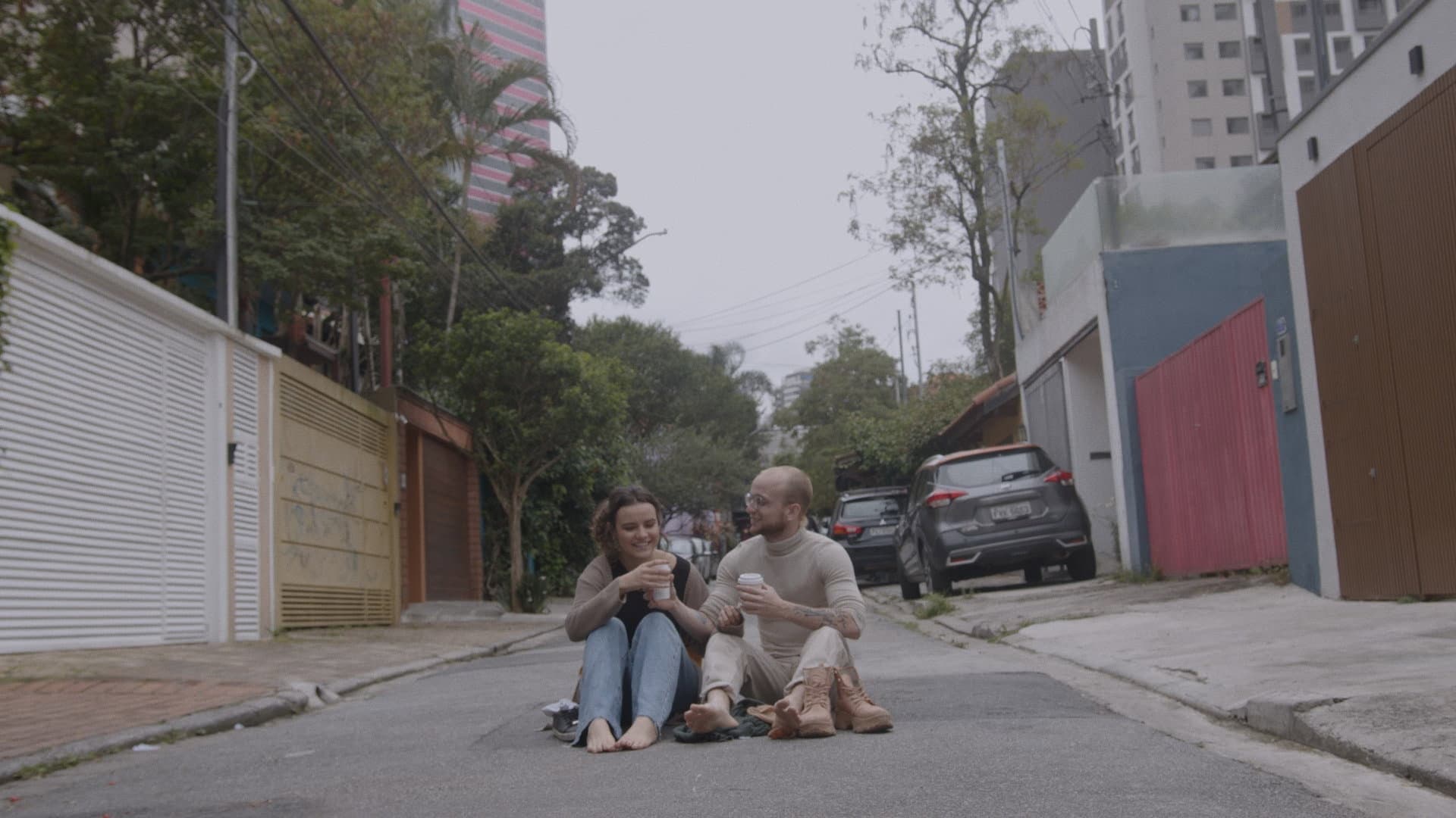 Saudade de ver o céu quando olho para cima