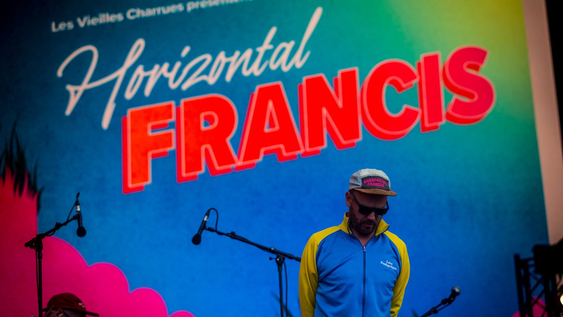 Horizontal Francis en concert aux Vieilles Charrues 2025