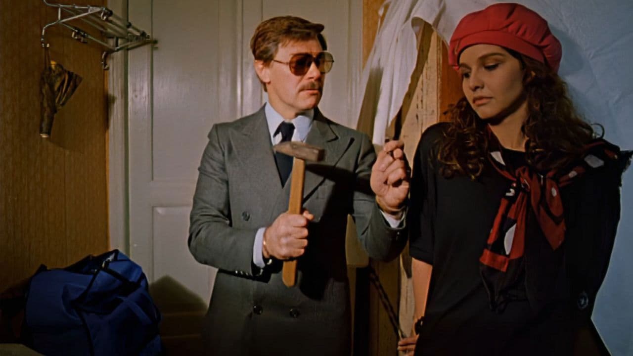 Чёрная роза — эмблема печали, красная роза — эмблема любви