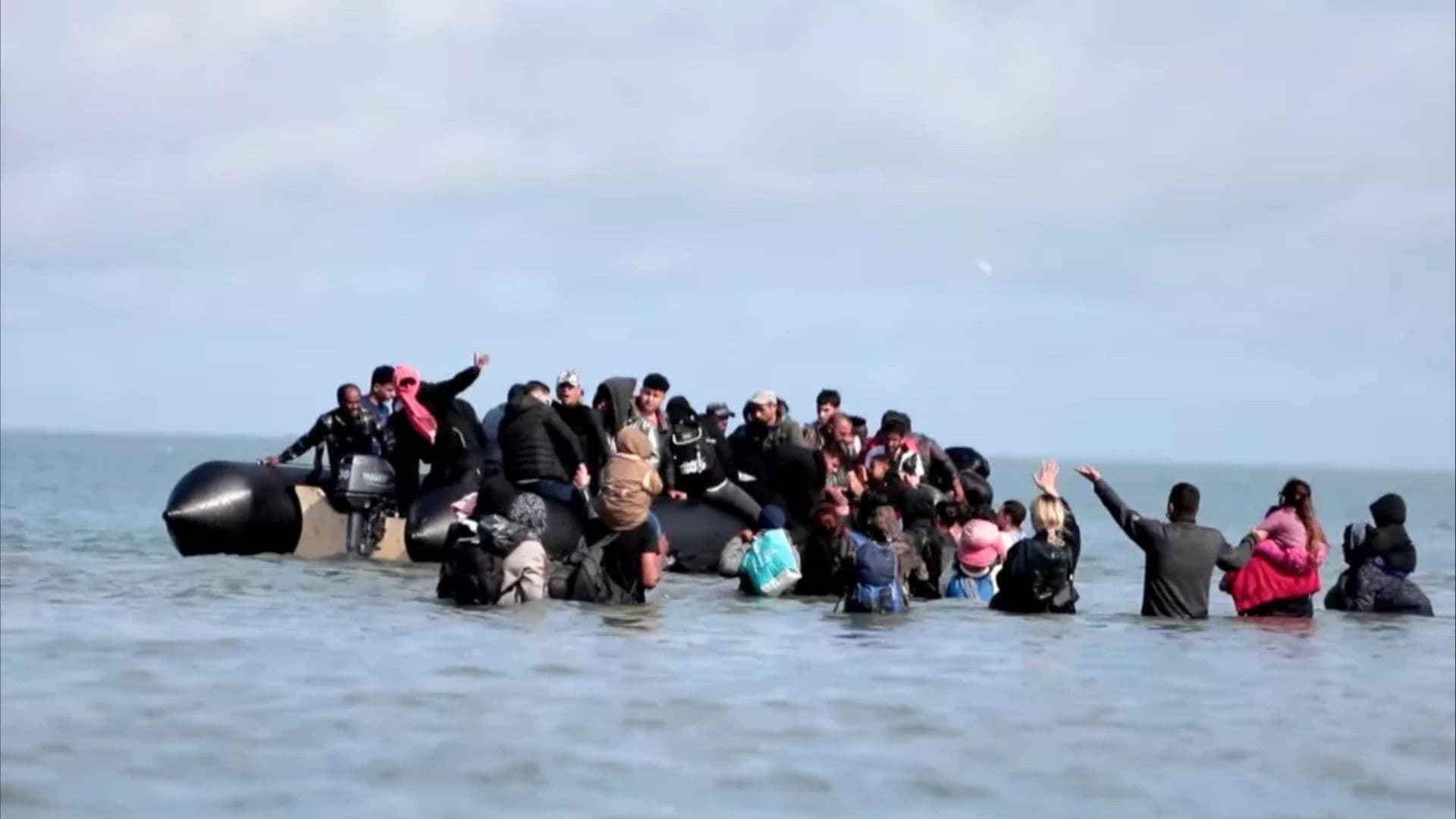 Calais-Douvres, l’exil sans fin