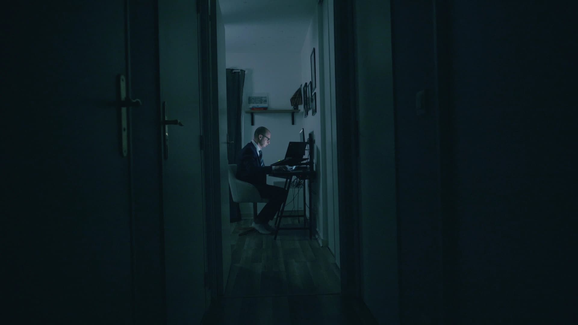 How to Welcome a Stranger