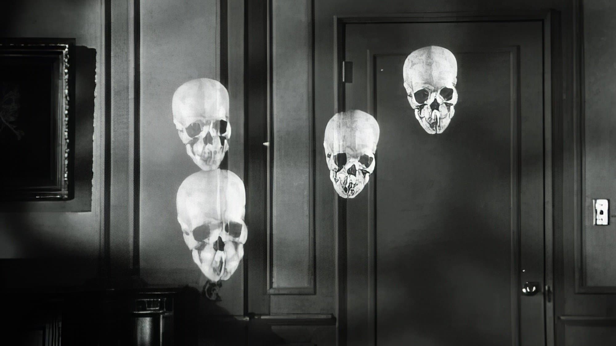 The Four Skulls of Jonathan Drake