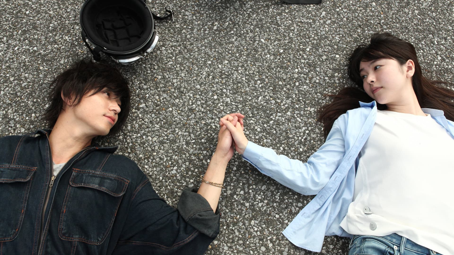 寝ても覚めても