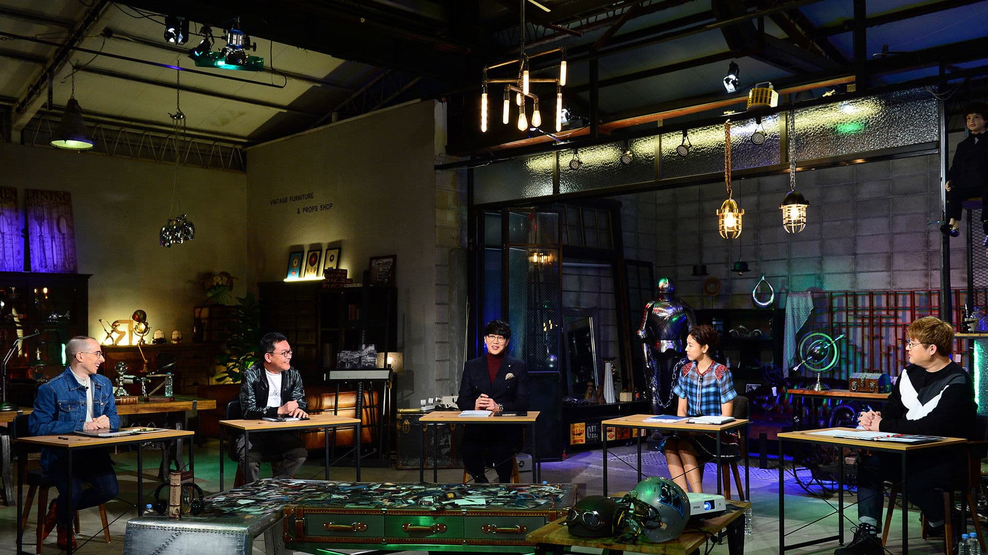 뜻밖의 미스터리 클럽