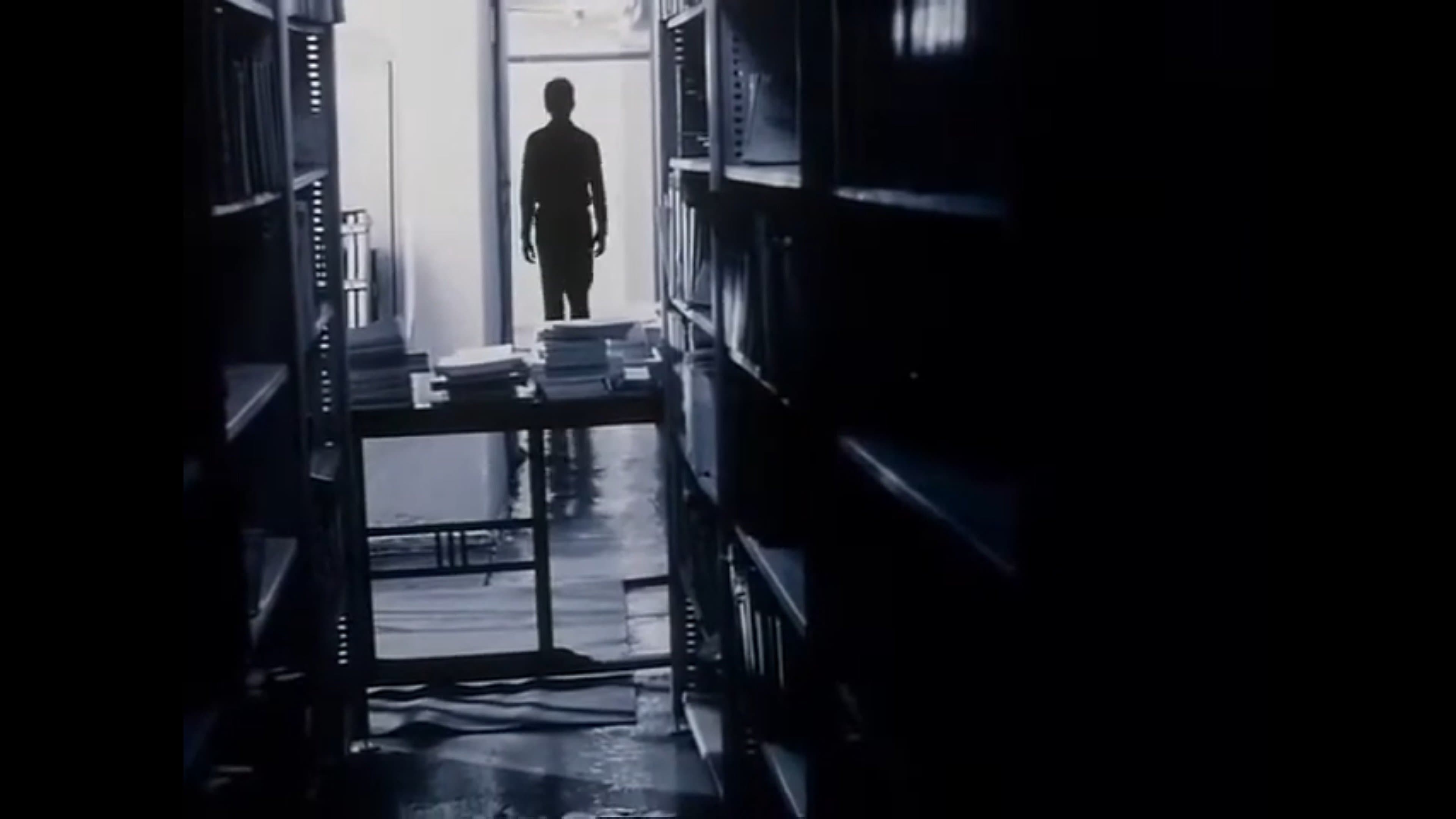 Бурная река, безмятежное море