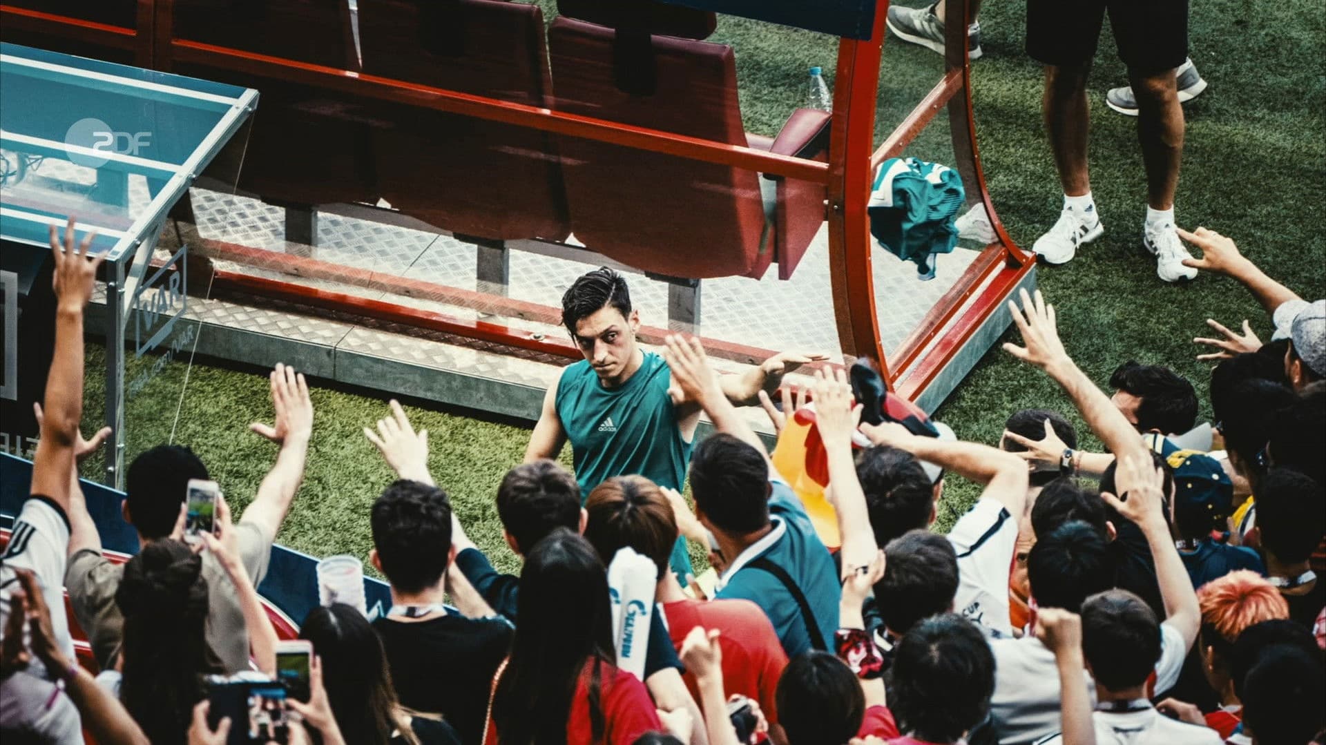 Mesut Özil – Zu Gast bei Freunden