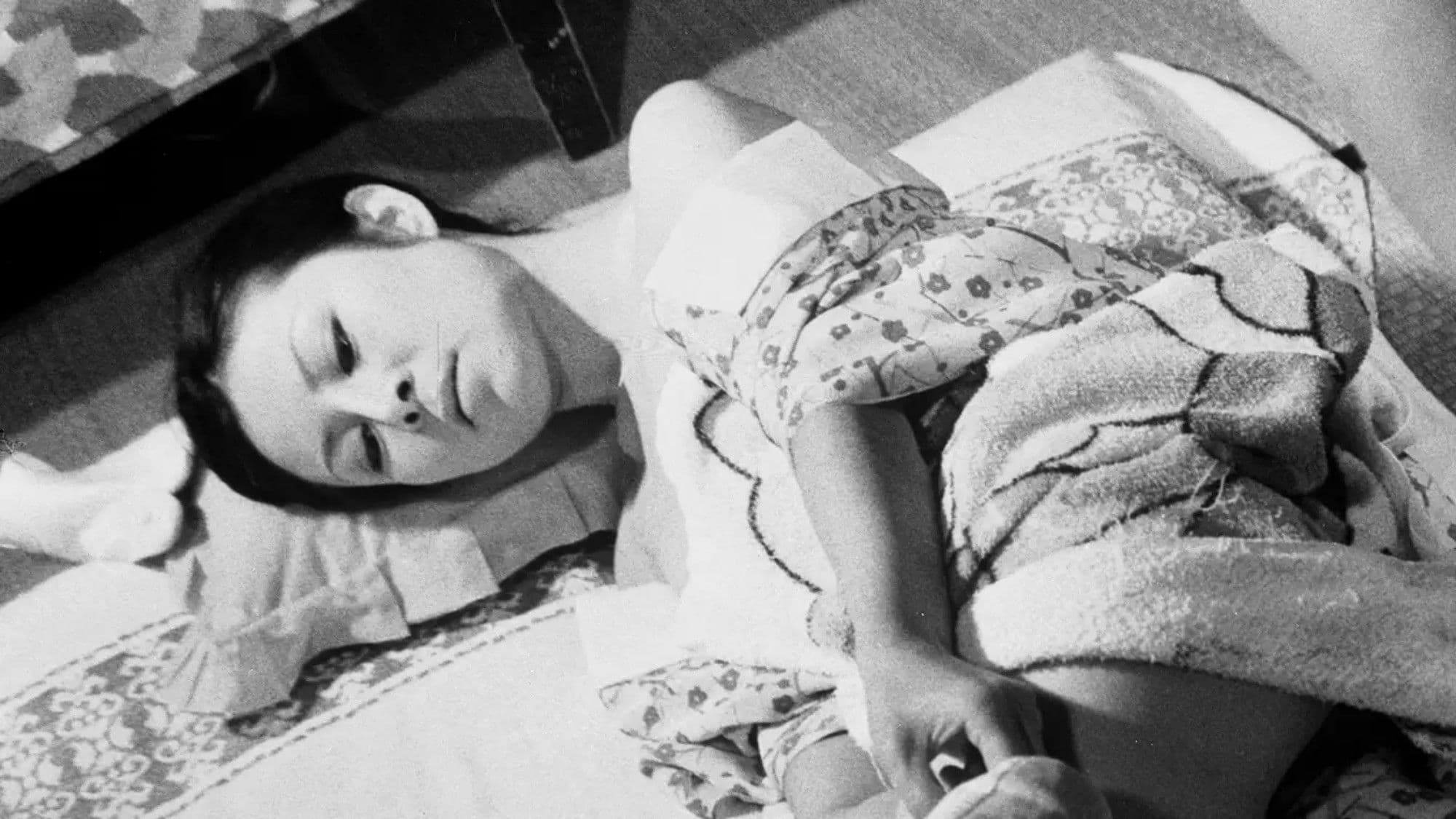 新未亡人下宿　いろ色教えます