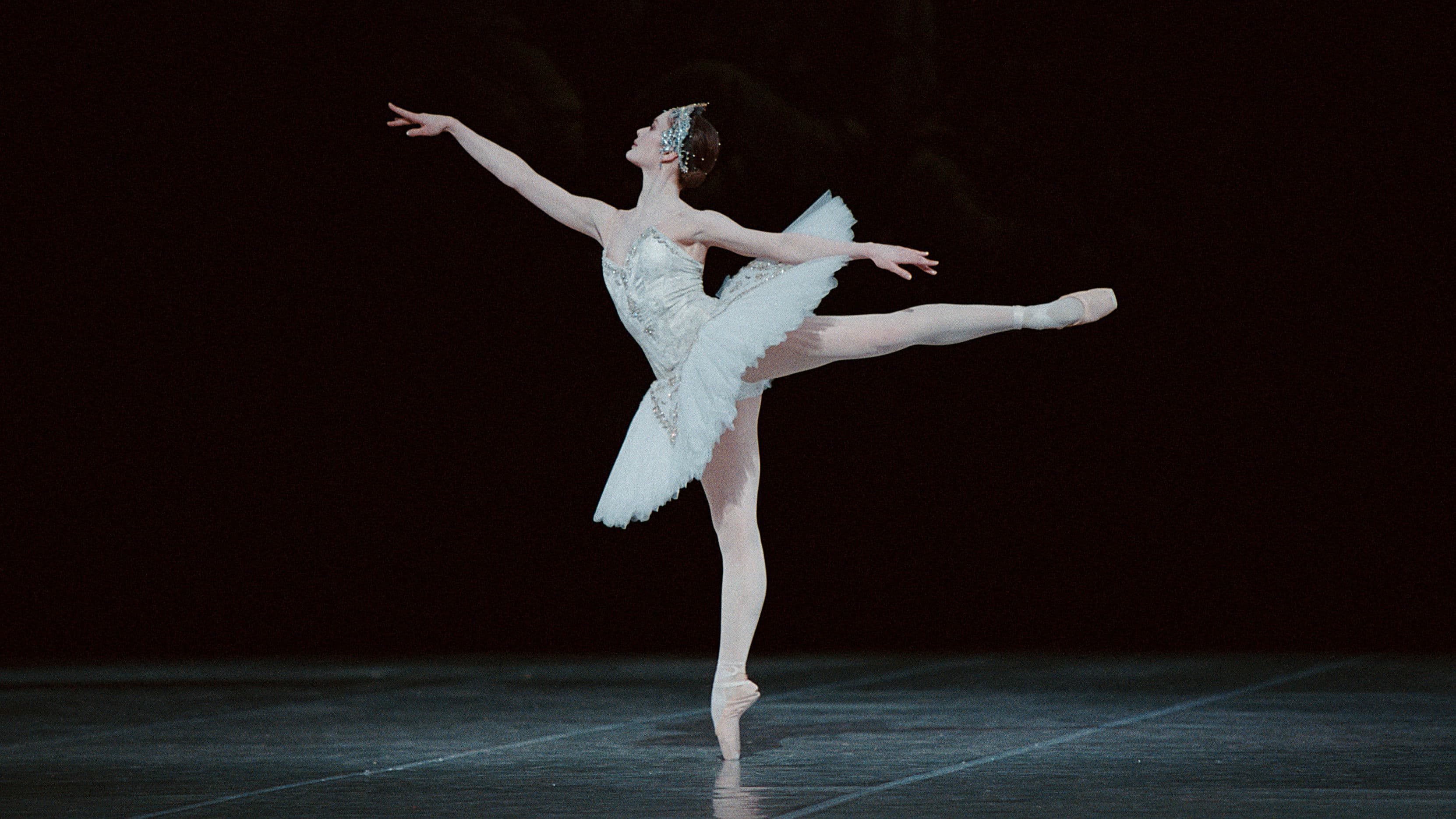 Aurélie Dupont, l'espace d'un instant